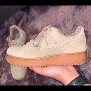 WHEAT NIKE AIR FORCE 1